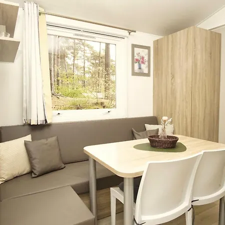 Vakantiehuis Tiny Nr 819